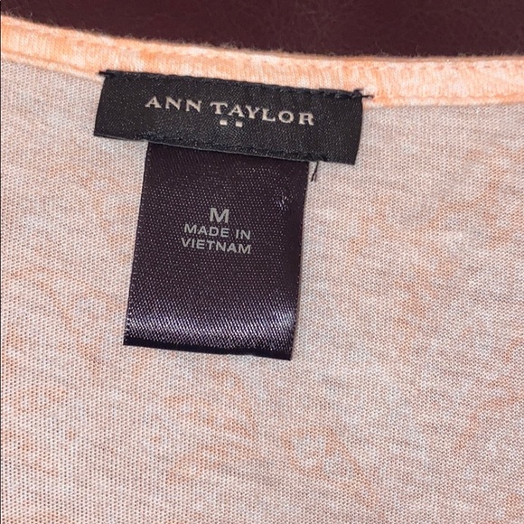 Ann Taylor cap sleeve printed top - Picture 8 of 9